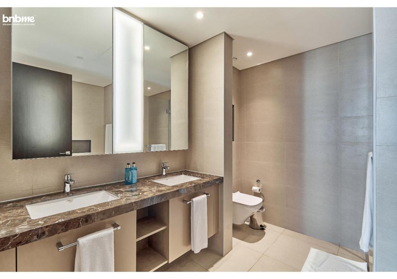 Bnbme - Boulevard Heights Apartment Дубай Екстериор снимка