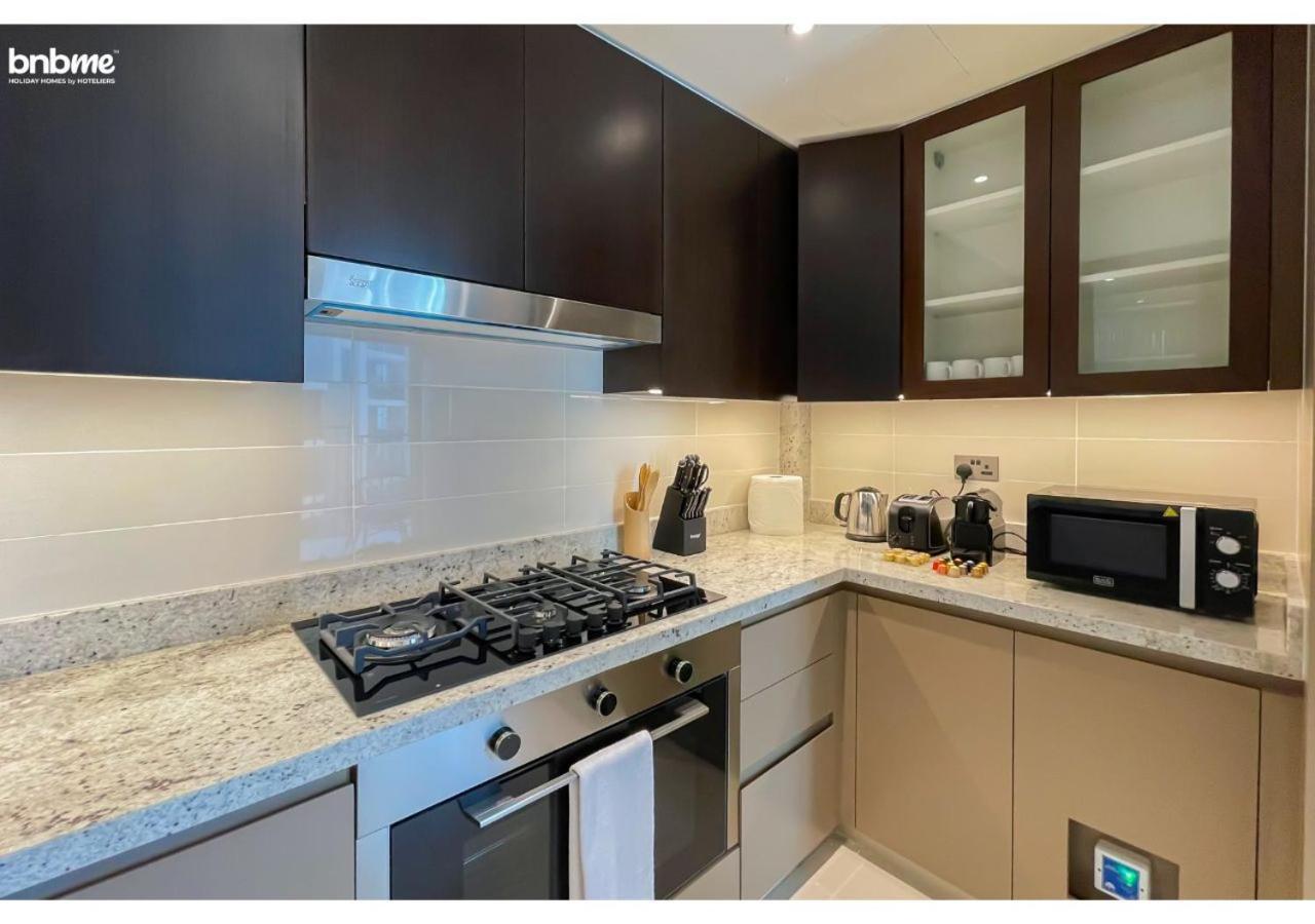 Bnbme - Boulevard Heights Apartment Дубай Екстериор снимка