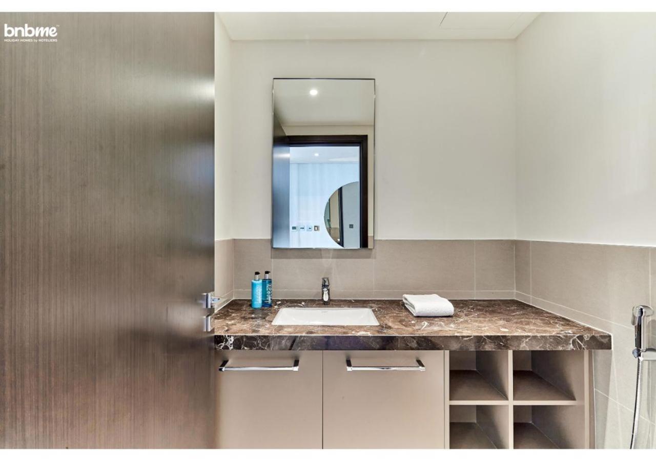 Bnbme - Boulevard Heights Apartment Дубай Екстериор снимка